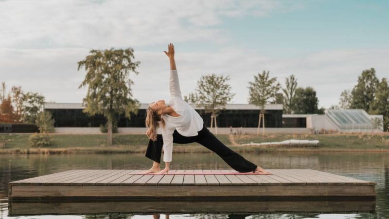 Wie man mit Yoga und Meditation das Wohlbefinden steigert